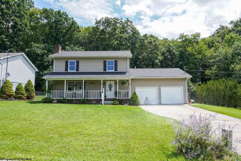 243 Aurora Drive Morgantown WV 26508