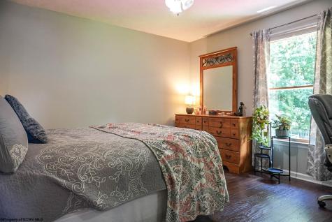 243 Aurora Drive Morgantown WV 26508