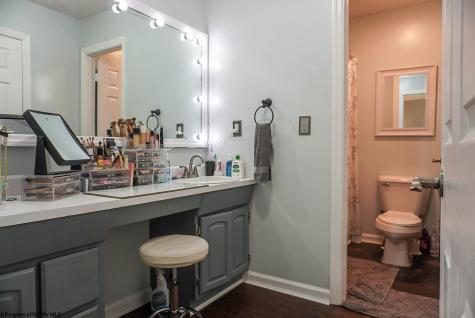 243 Aurora Drive Morgantown WV 26508