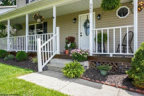 243 Aurora Drive Morgantown WV 26508