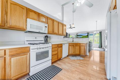 102 June Lane Morgantown WV 26508