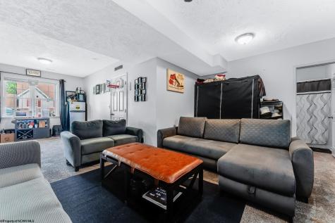 102 June Lane Morgantown WV 26508