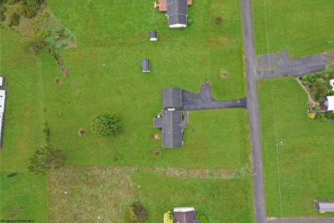 81 Sunset Drive Reedsville WV 26547