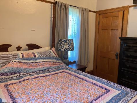 125 Cottage Avenue Weston WV 26452