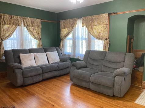 125 Cottage Avenue Weston WV 26452