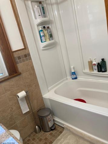 125 Cottage Avenue Weston WV 26452