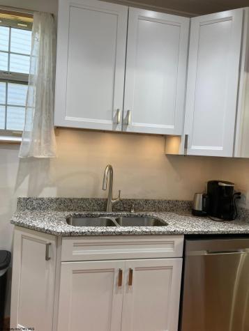 125 Cottage Avenue Weston WV 26452