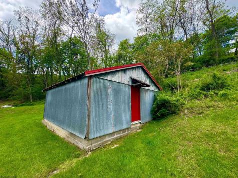14451 Proctor Creek Road New Martinsville WV 26155