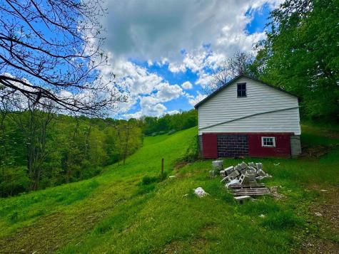 14451 Proctor Creek Road New Martinsville WV 26155