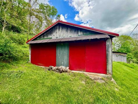 14451 Proctor Creek Road New Martinsville WV 26155