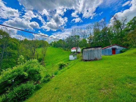 14451 Proctor Creek Road New Martinsville WV 26155