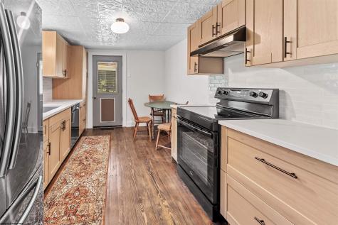 16 Davis Heights Road Maidsville WV 26541