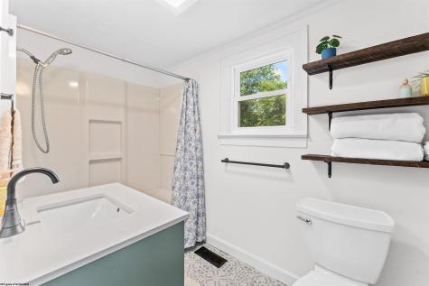 16 Davis Heights Road Maidsville WV 26541