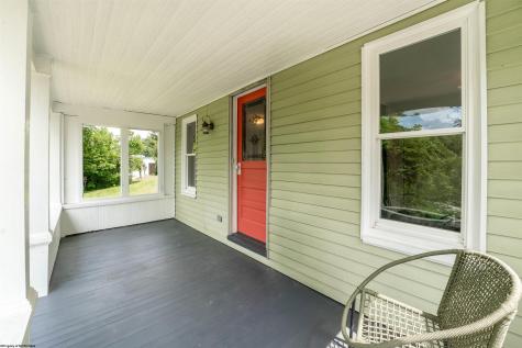 16 Davis Heights Road Maidsville WV 26541
