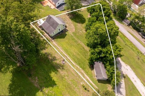 16 Davis Heights Road Maidsville WV 26541