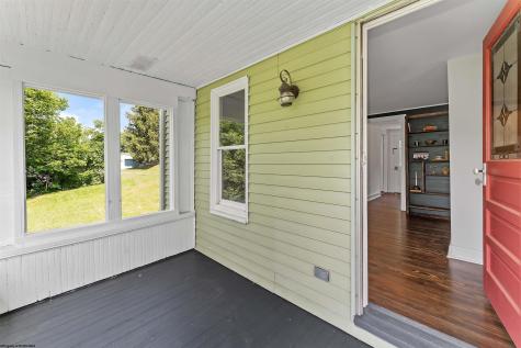 16 Davis Heights Road Maidsville WV 26541