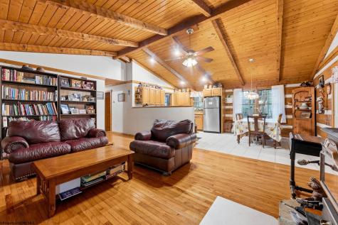 37 Sorrel Court Terra Alta WV 26764