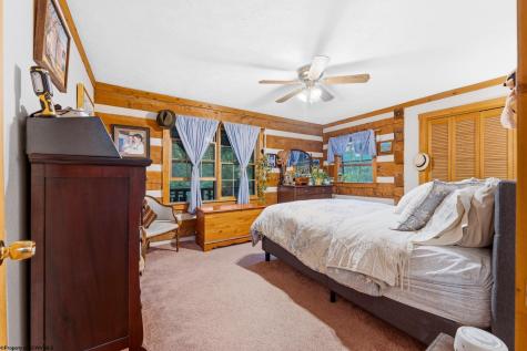 37 Sorrel Court Terra Alta WV 26764