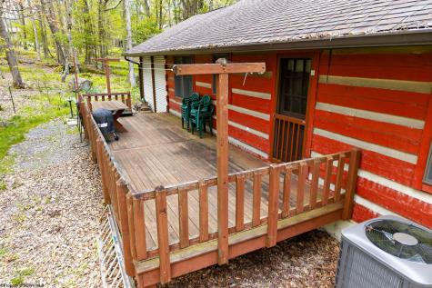 37 Sorrel Court Terra Alta WV 26764