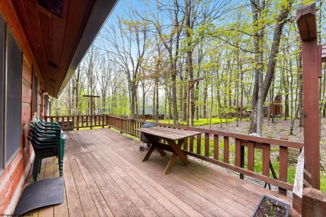 37 Sorrel Court Terra Alta WV 26764