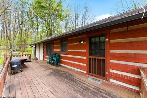37 Sorrel Court Terra Alta WV 26764