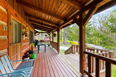 37 Sorrel Court Terra Alta WV 26764