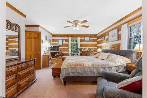 37 Sorrel Court Terra Alta WV 26764