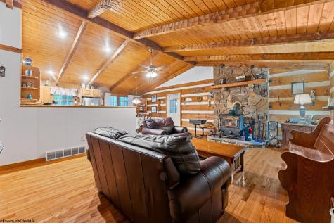 37 Sorrel Court Terra Alta WV 26764