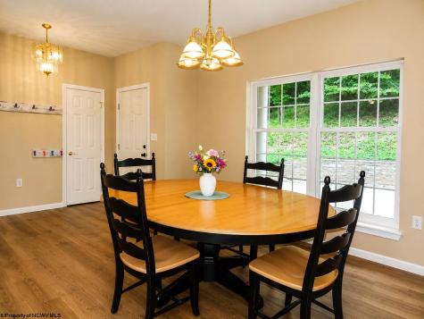39 Dockview Lane Morgantown WV 26508