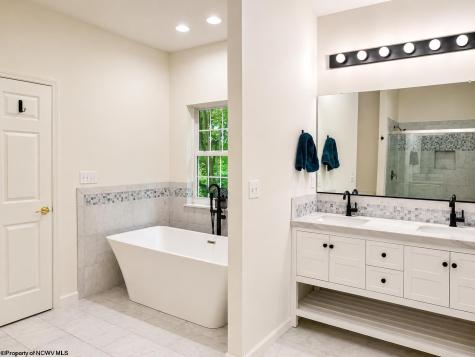 39 Dockview Lane Morgantown WV 26508