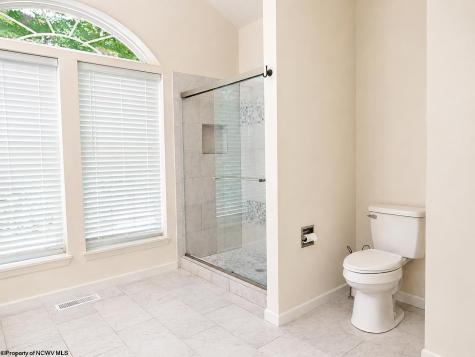 39 Dockview Lane Morgantown WV 26508