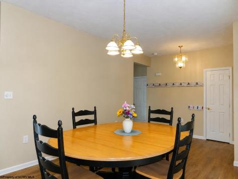 39 Dockview Lane Morgantown WV 26508