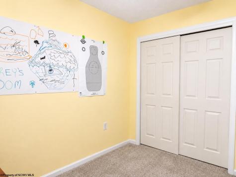 39 Dockview Lane Morgantown WV 26508