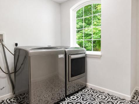 39 Dockview Lane Morgantown WV 26508