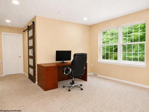 39 Dockview Lane Morgantown WV 26508