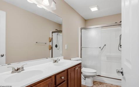 6 Amber Ridge Morgantown WV 26508