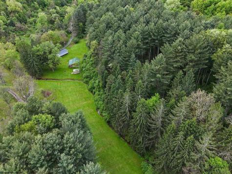 2086 Teagarden Fork Road Metz WV 26585