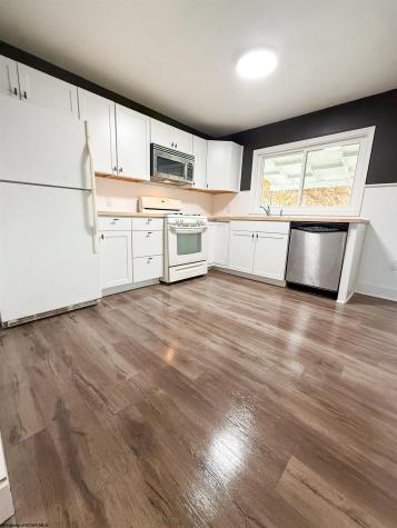423 Grand Avenue Bridgeport WV 26330