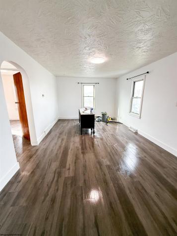 423 Grand Avenue Bridgeport WV 26330