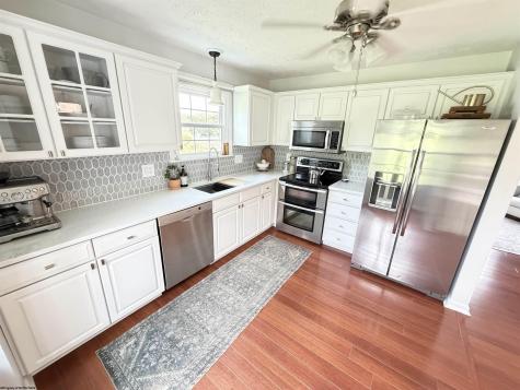 104 Lockwood Drive Morgantown WV 26508
