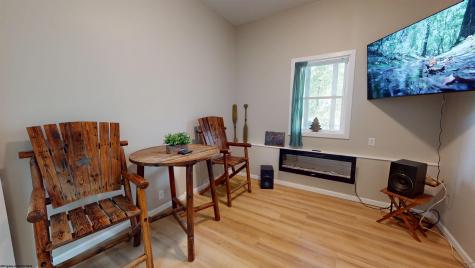 378 White Island Road Fairmont WV 26554