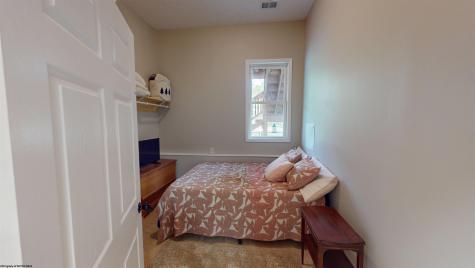 378 White Island Road Fairmont WV 26554