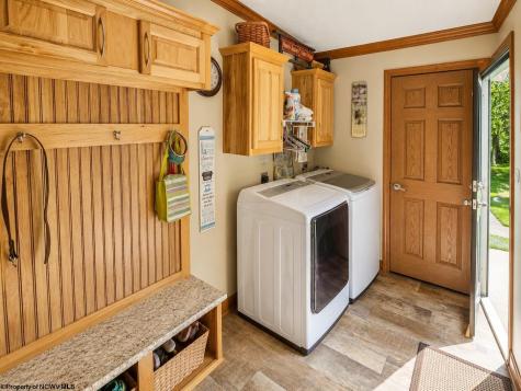 14107 Back Mountain Road Durbin WV 26264