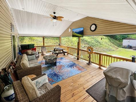 14107 Back Mountain Road Durbin WV 26264