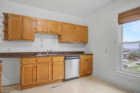 387 Dille Street Morgantown WV 26505