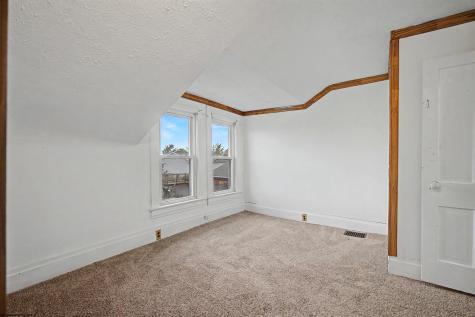 387 Dille Street Morgantown WV 26505