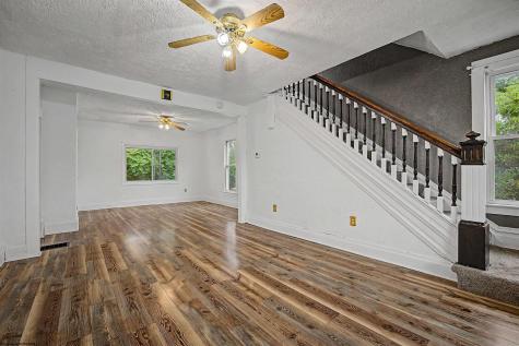387 Dille Street Morgantown WV 26505