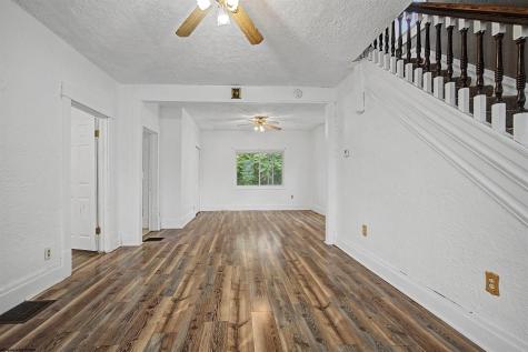 387 Dille Street Morgantown WV 26505