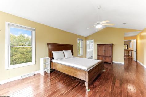 3004 Fallen Oak Road Morgantown WV 26508