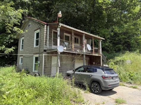 1284 Lazzelle Union Road Maidsville WV 26541